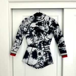 Cynthia Rowley tie die short wetsuit